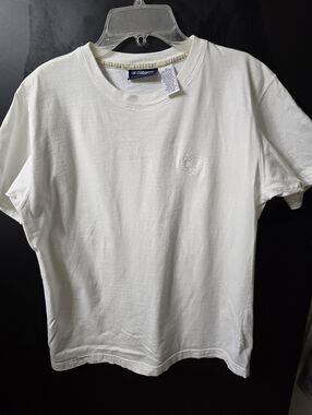 Liz Claiborne Womans White Short-Sleeve Crewneck T-Shirt